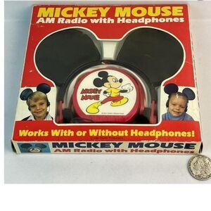 BRAND NEW VINTAGE 1970'S Walt DISNEY MICKEY MOUSE AM RADIO W/ HEADPHONES